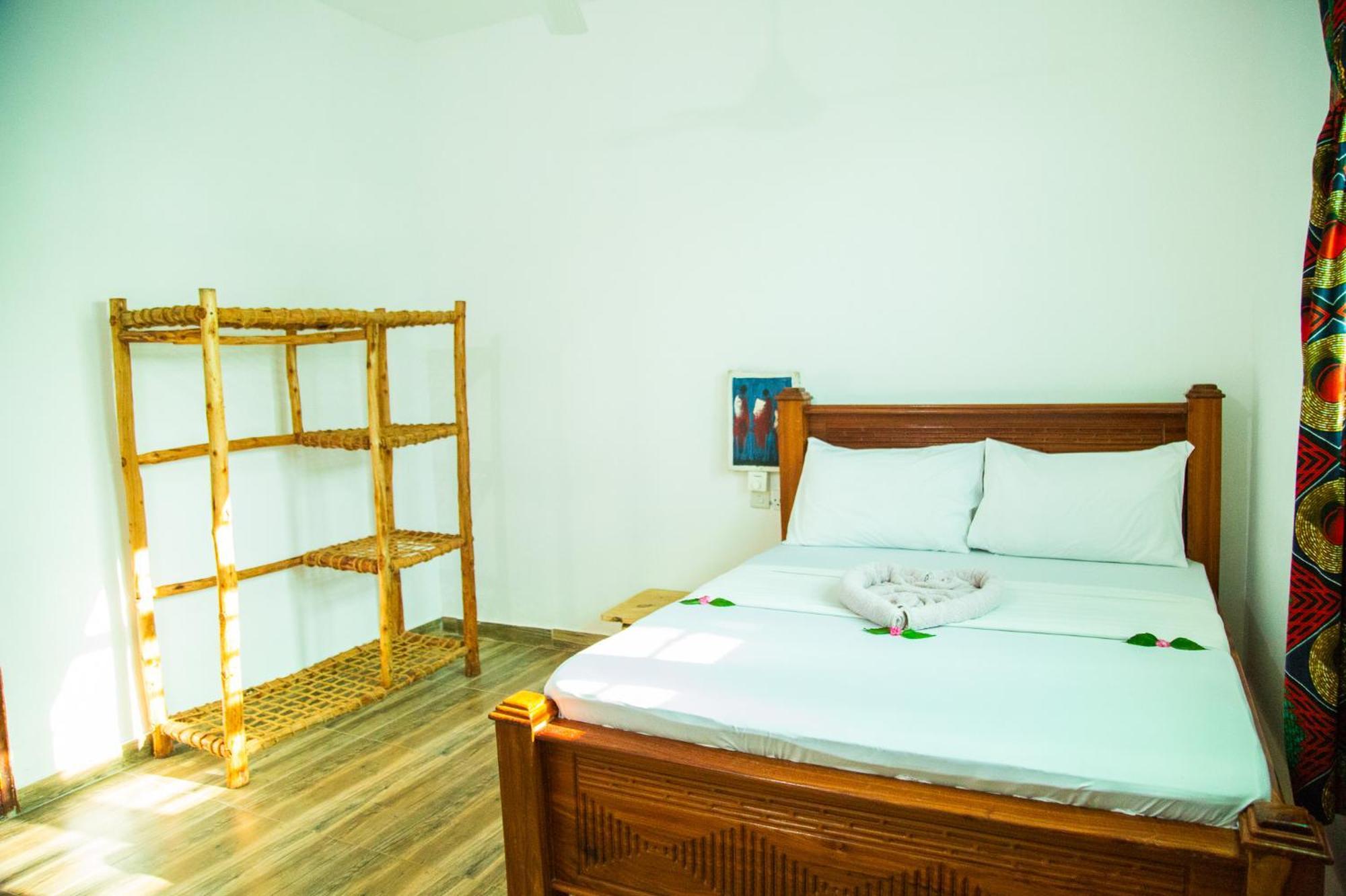Pamoja Beach Stays Hotel In Jambiani Джамбіані Екстер'єр фото